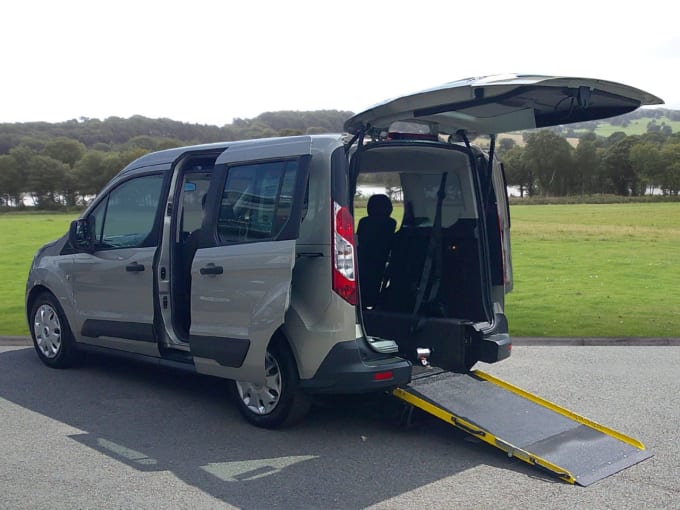 2025 Ford Tourneo Connect