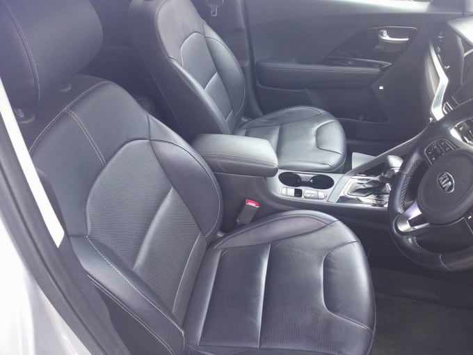 2025 Kia Niro