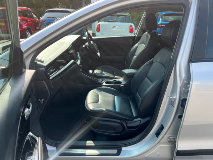 2025 Kia Niro