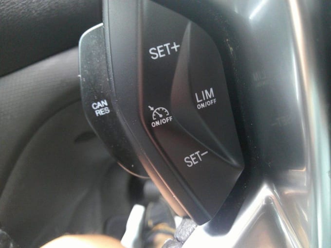 2025 Ford Grand Tourneo Connect