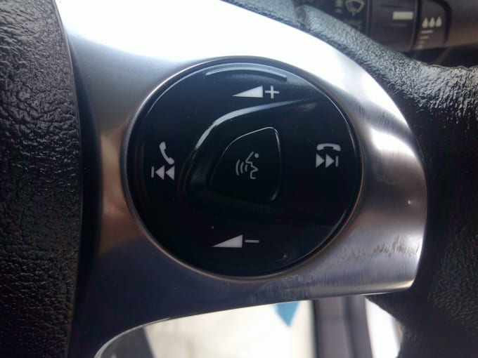 2025 Ford Grand Tourneo Connect