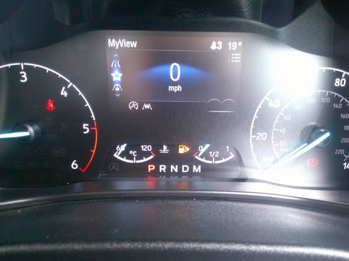2025 Ford Grand Tourneo Connect