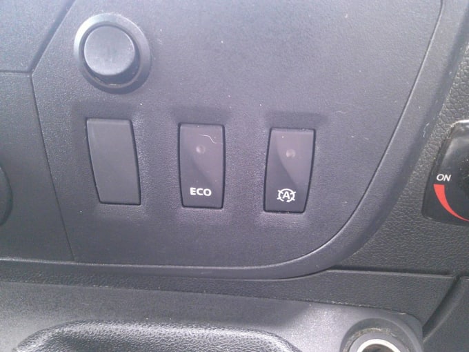 2025 Renault Master