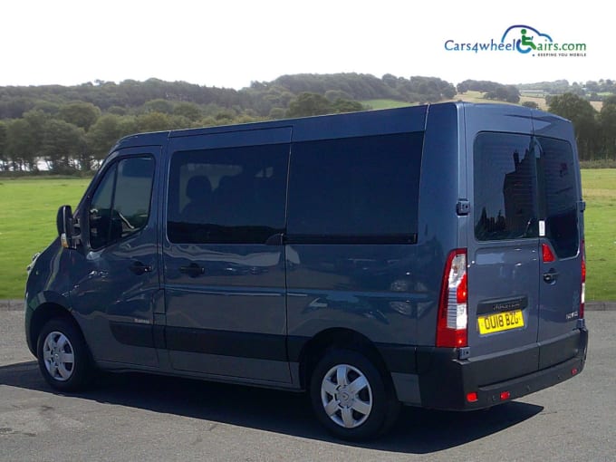 2025 Renault Master