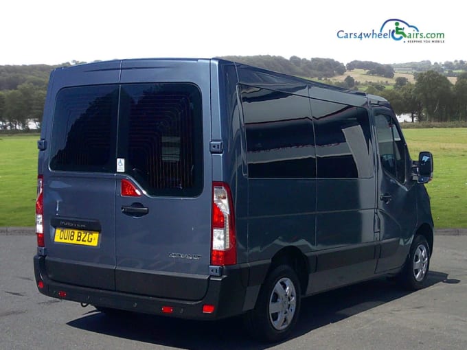 2025 Renault Master