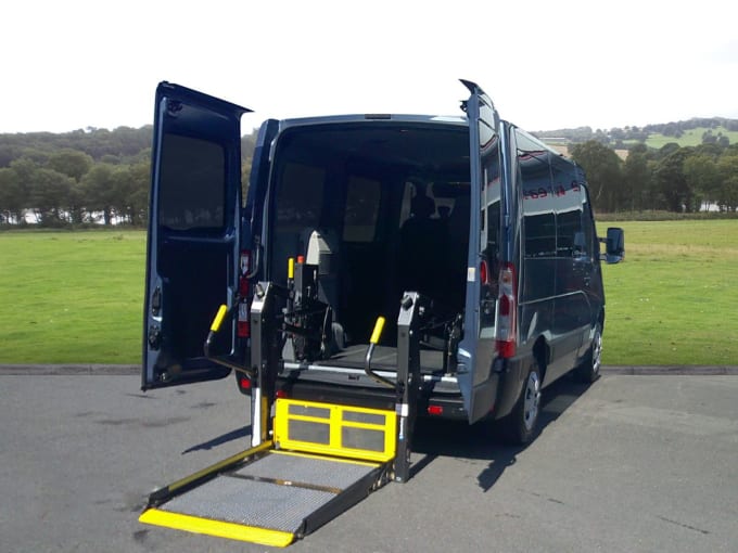 2025 Renault Master
