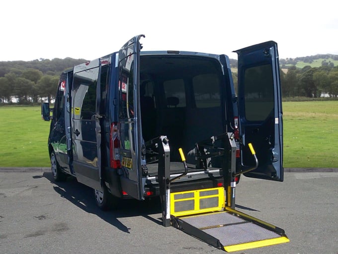 2025 Renault Master
