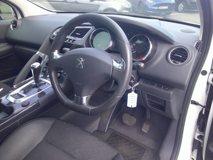 2025 Peugeot 3008