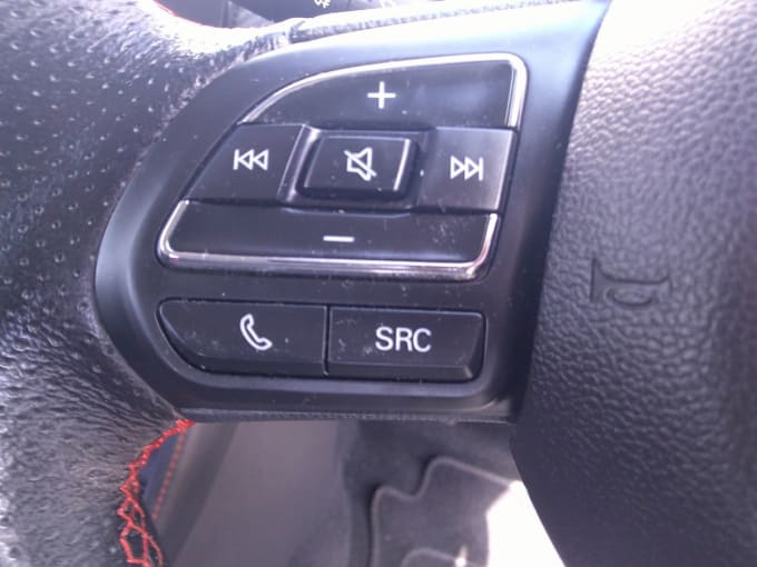 2025 Mg Mg Zs