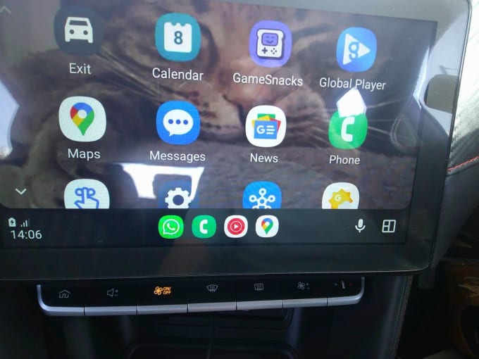 2025 Mg Mg Zs