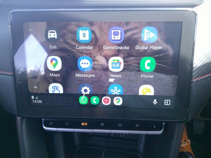 2025 Mg Mg Zs