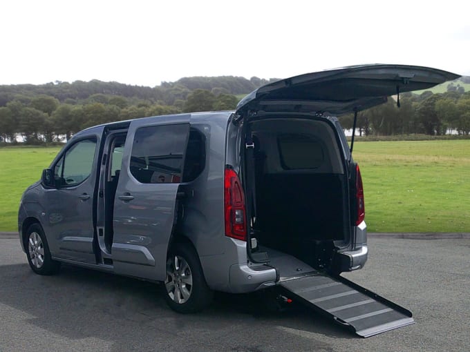 2025 Vauxhall Combo Life
