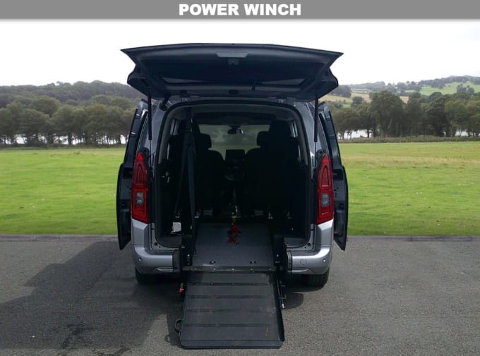 2025 Vauxhall Combo Life