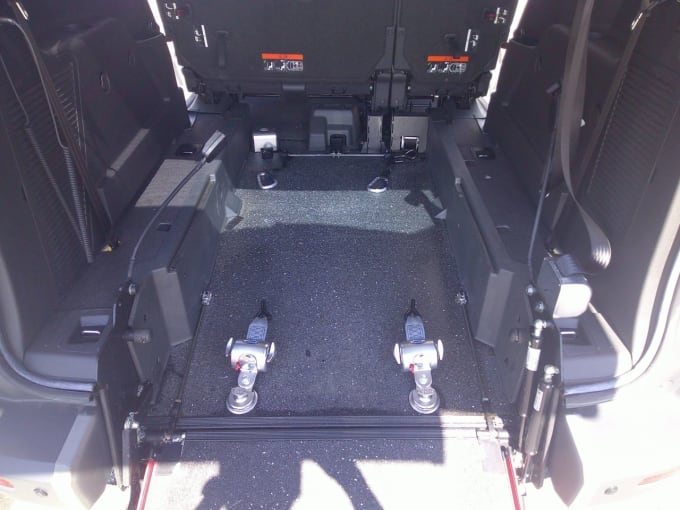2025 Ford Grand Tourneo Connect