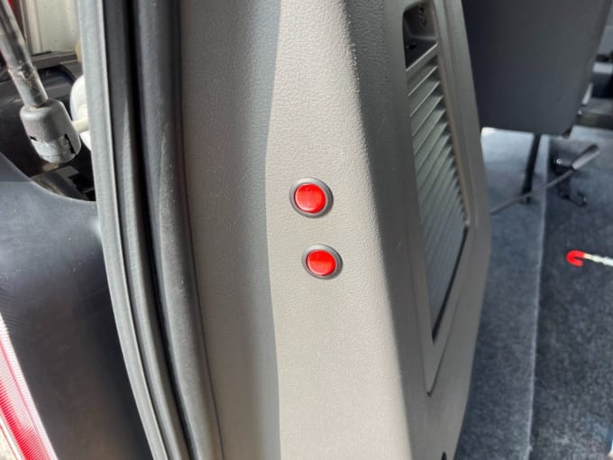 2025 Ford Tourneo Custom