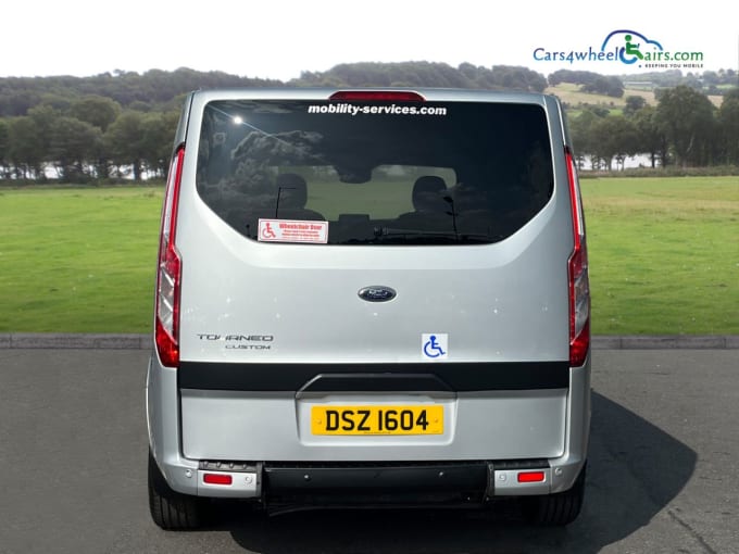 2025 Ford Tourneo Custom