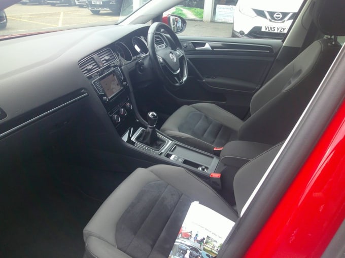 2025 Volkswagen Golf