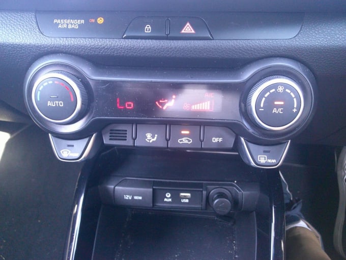 2025 Kia Stonic