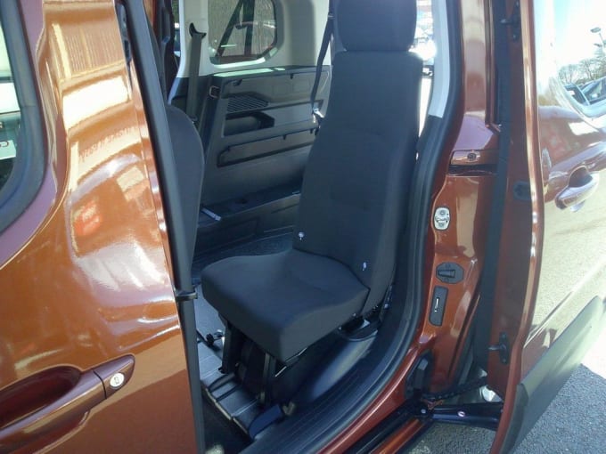 2025 Peugeot Rifter