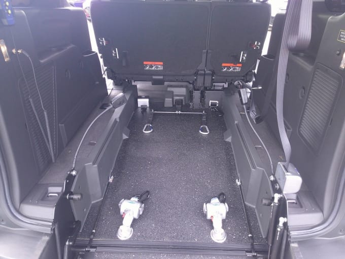 2025 Ford Grand Tourneo Connect