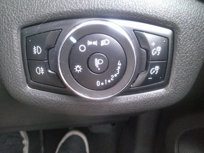2025 Ford Grand Tourneo Connect