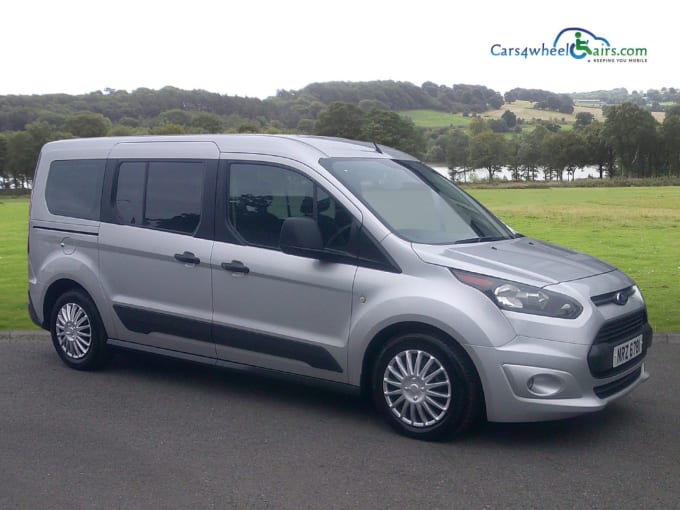 2025 Ford Grand Tourneo Connect