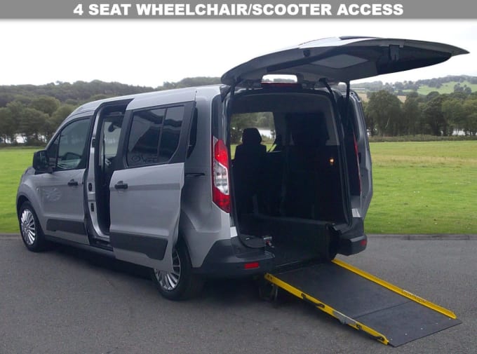 2025 Ford Grand Tourneo Connect
