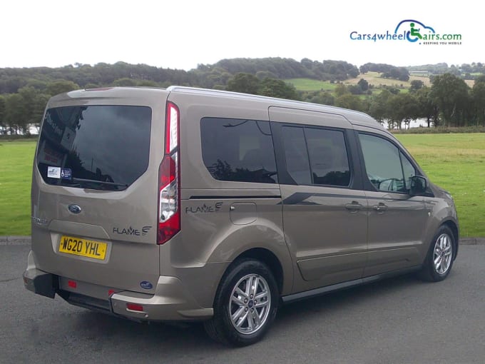2025 Ford Grand Tourneo Connect