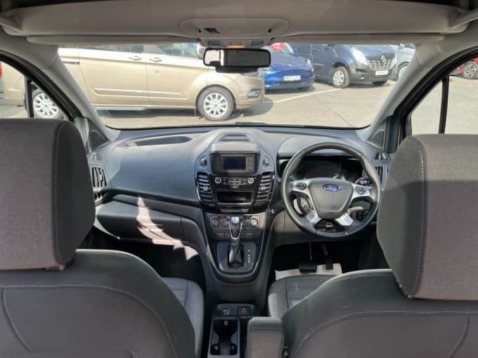 2025 Ford Tourneo Connect