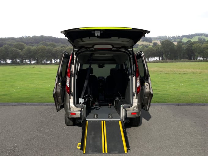 2025 Ford Tourneo Connect