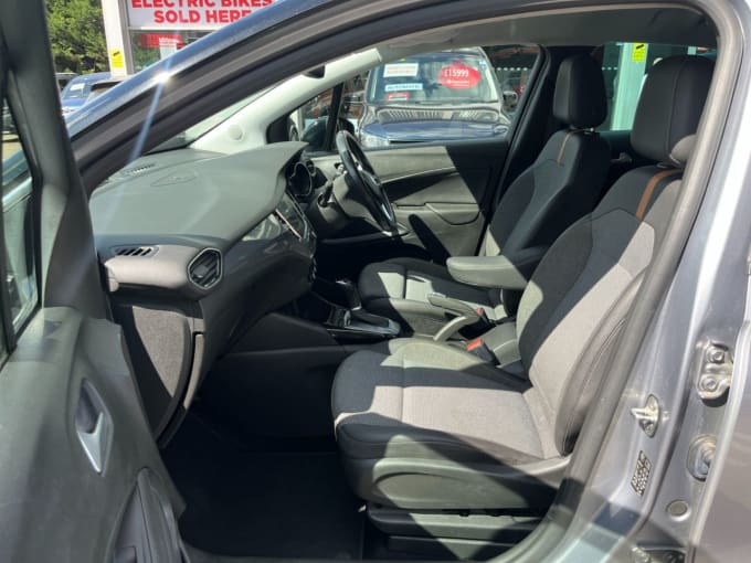 2025 Vauxhall Crossland