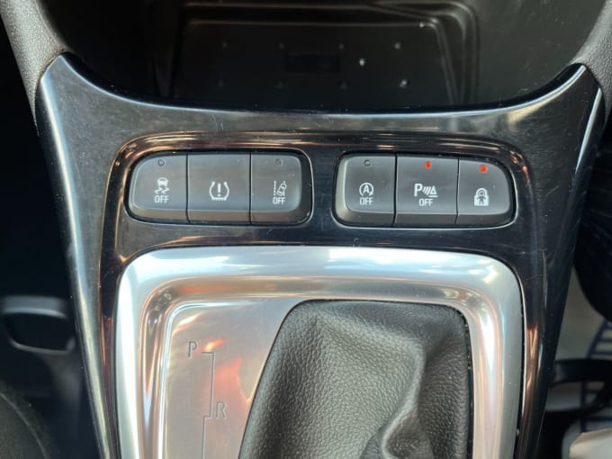 2025 Vauxhall Crossland