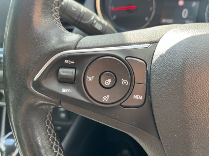2025 Vauxhall Crossland