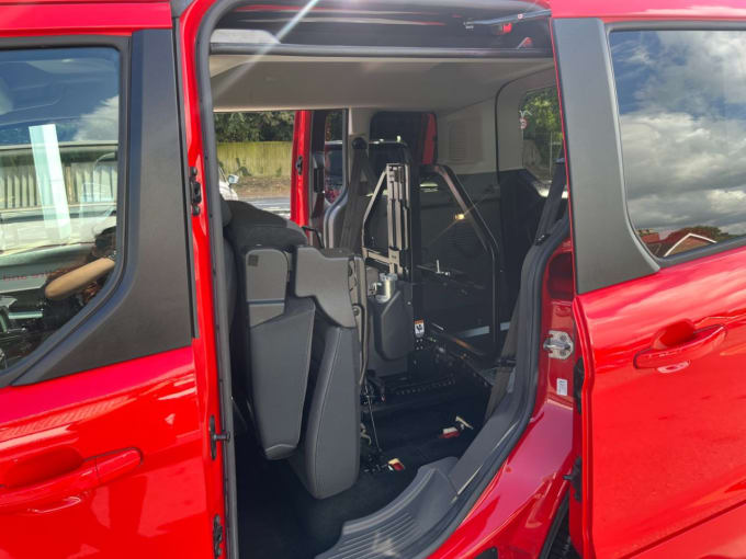 2025 Ford Tourneo Connect