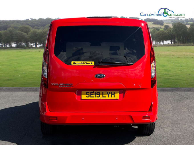 2025 Ford Tourneo Connect