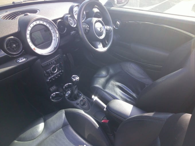 2025 Mini Roadster