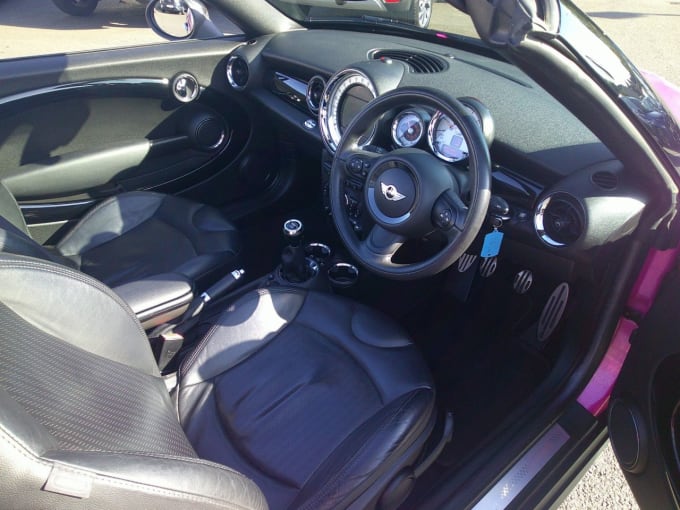 2025 Mini Roadster