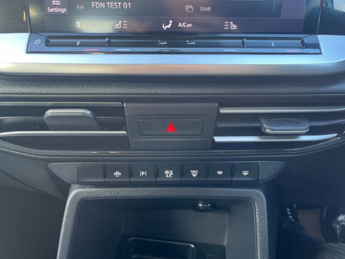 2025 Ford Tourneo Connect