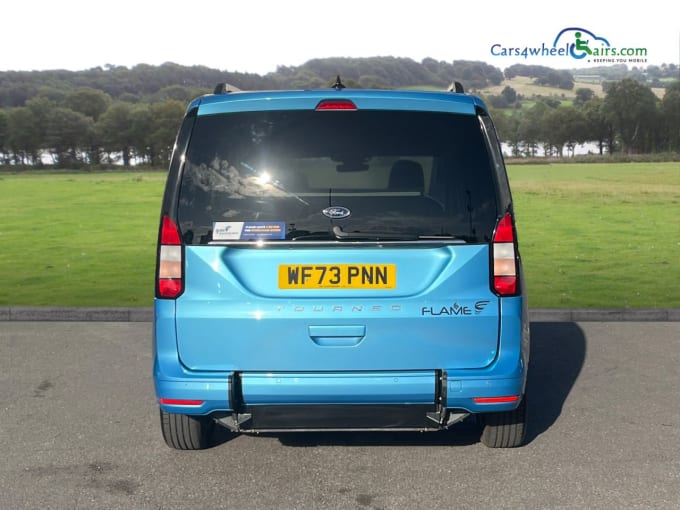 2025 Ford Tourneo Connect