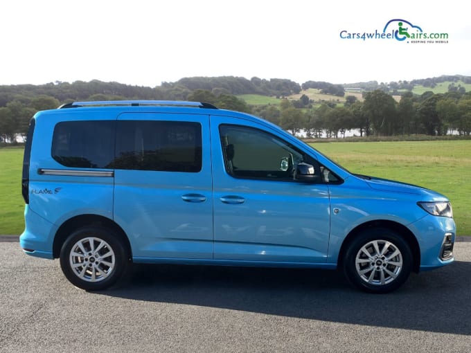 2025 Ford Tourneo Connect