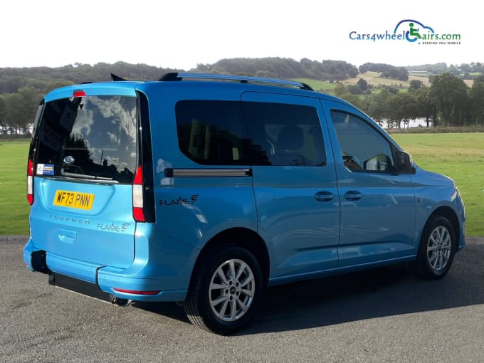 2025 Ford Tourneo Connect