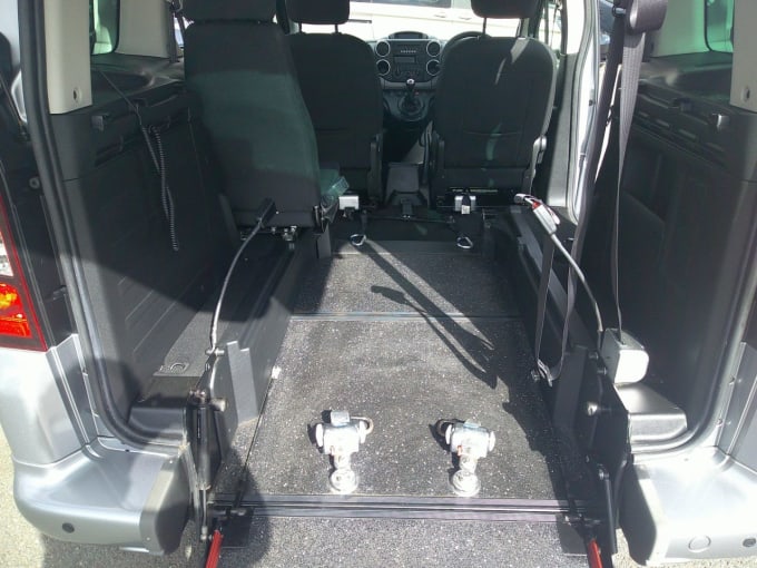 2018 Peugeot Partner Tepee