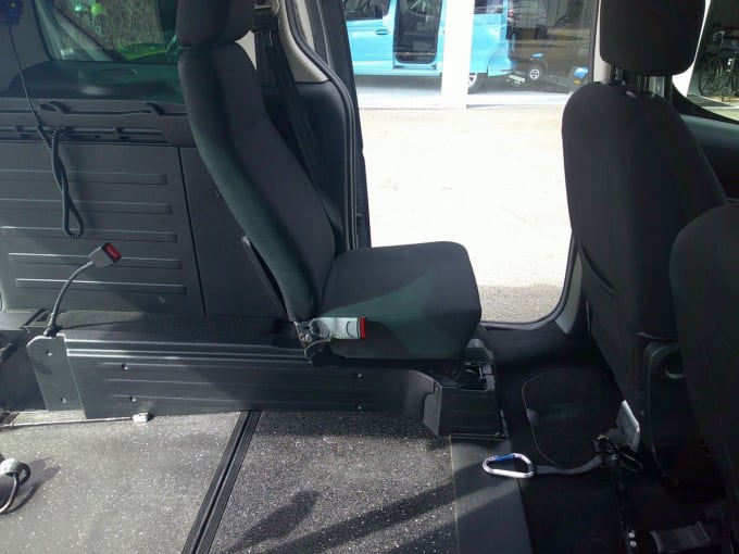 2018 Peugeot Partner Tepee