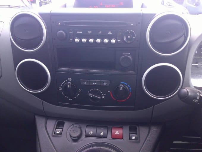 2018 Peugeot Partner Tepee