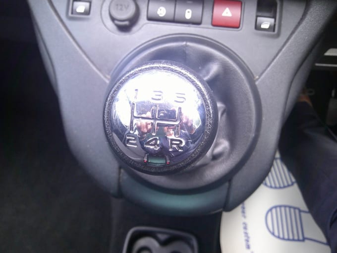 2018 Peugeot Partner Tepee