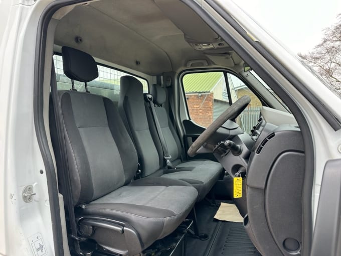 2015 Renault Master