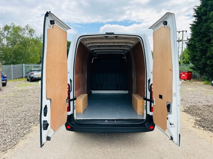 2018 Renault Master