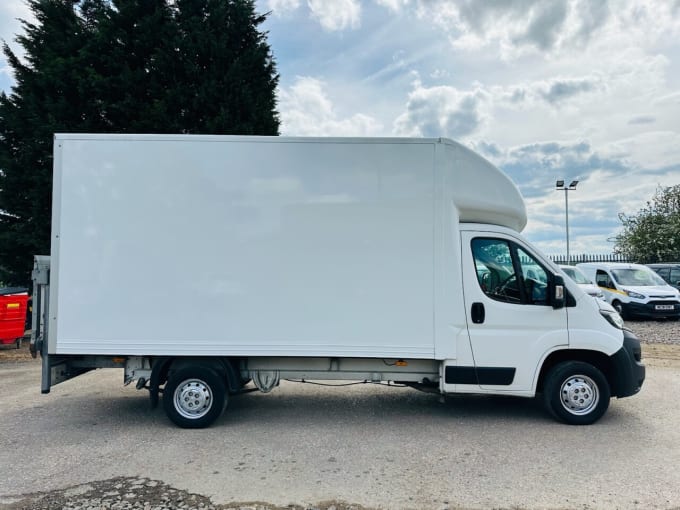 2024 Peugeot Boxer