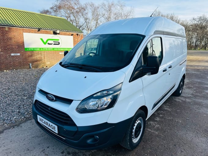 2025 Ford Transit Custom