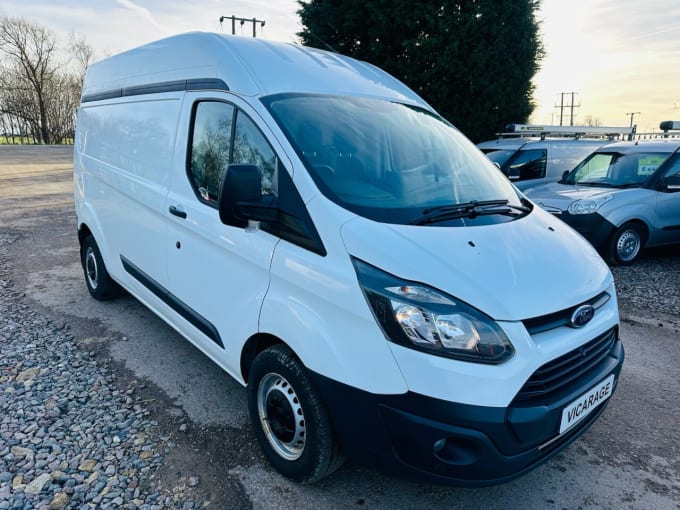 2025 Ford Transit Custom